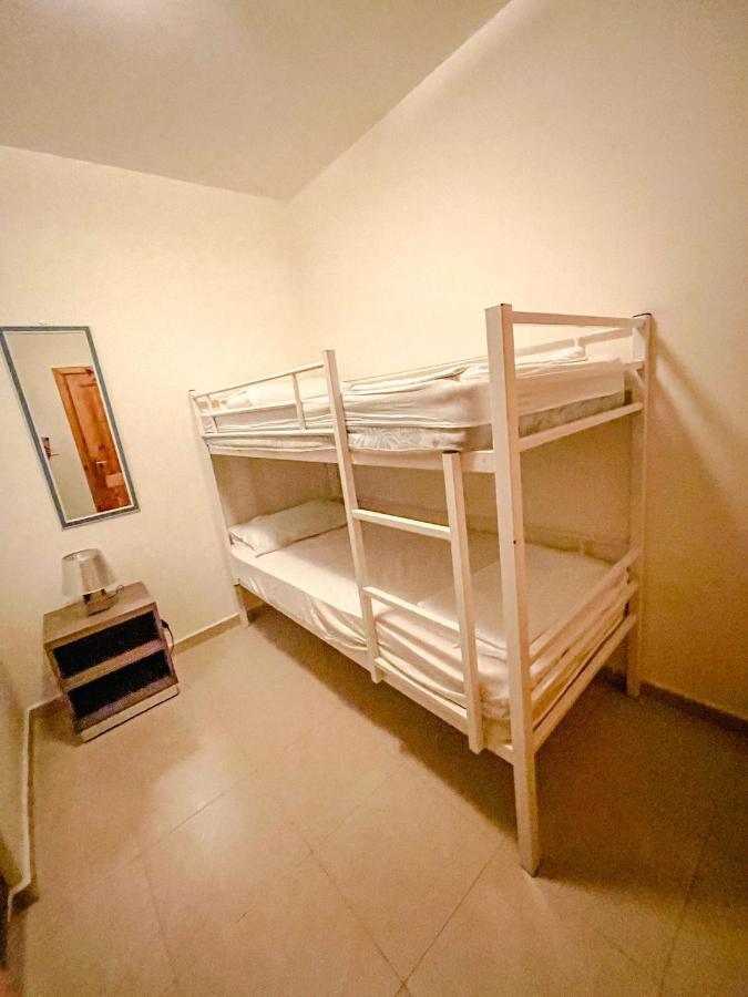 Stresa Court Apartments سانت جوليان المظهر الخارجي الصورة