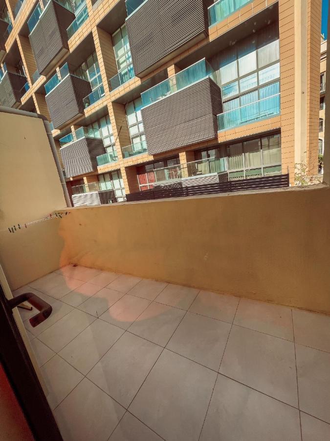 Stresa Court Apartments سانت جوليان المظهر الخارجي الصورة